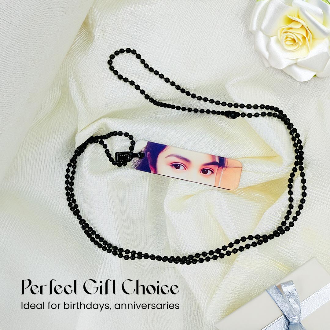 Custom Metal Eye Photo Pendant with Detachable Chain