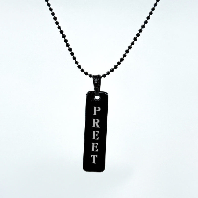 Custom Vertical Metal Name Pendant – Gold, Black & Silver Finish Options
