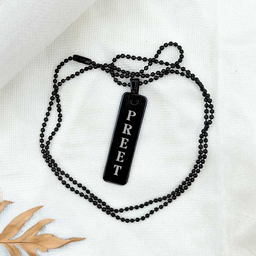 Custom Vertical Metal Name Pendant – Gold, Black & Silver Finish Options