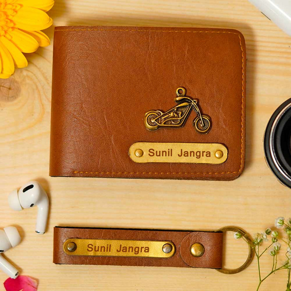 Personalized Men's Wallet & Keychain Combo