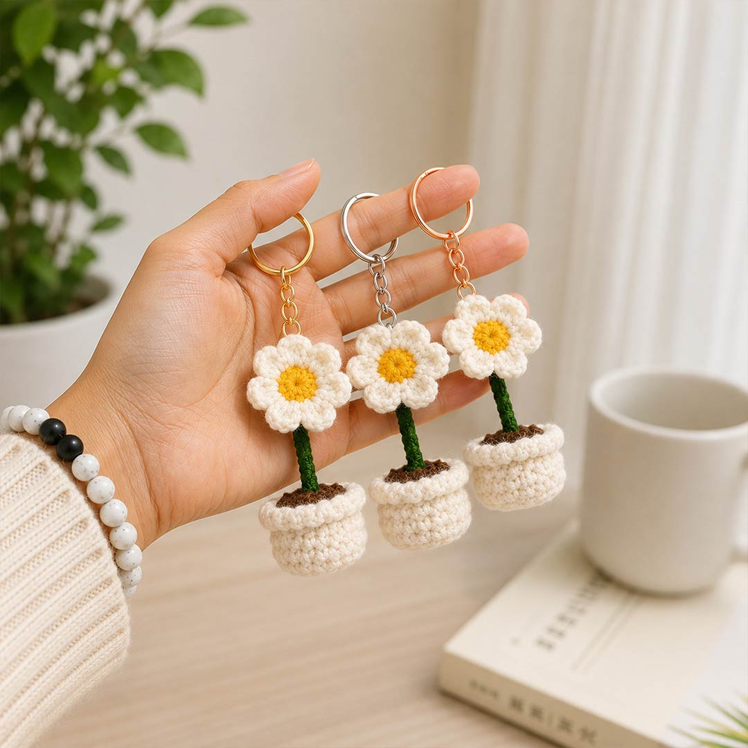 Crochet Daisy Bag Charm with Mini Flower Pot | Cute Floral Keychain for Girls, Women, Sisters, Friends & Crochet Flower Lovers