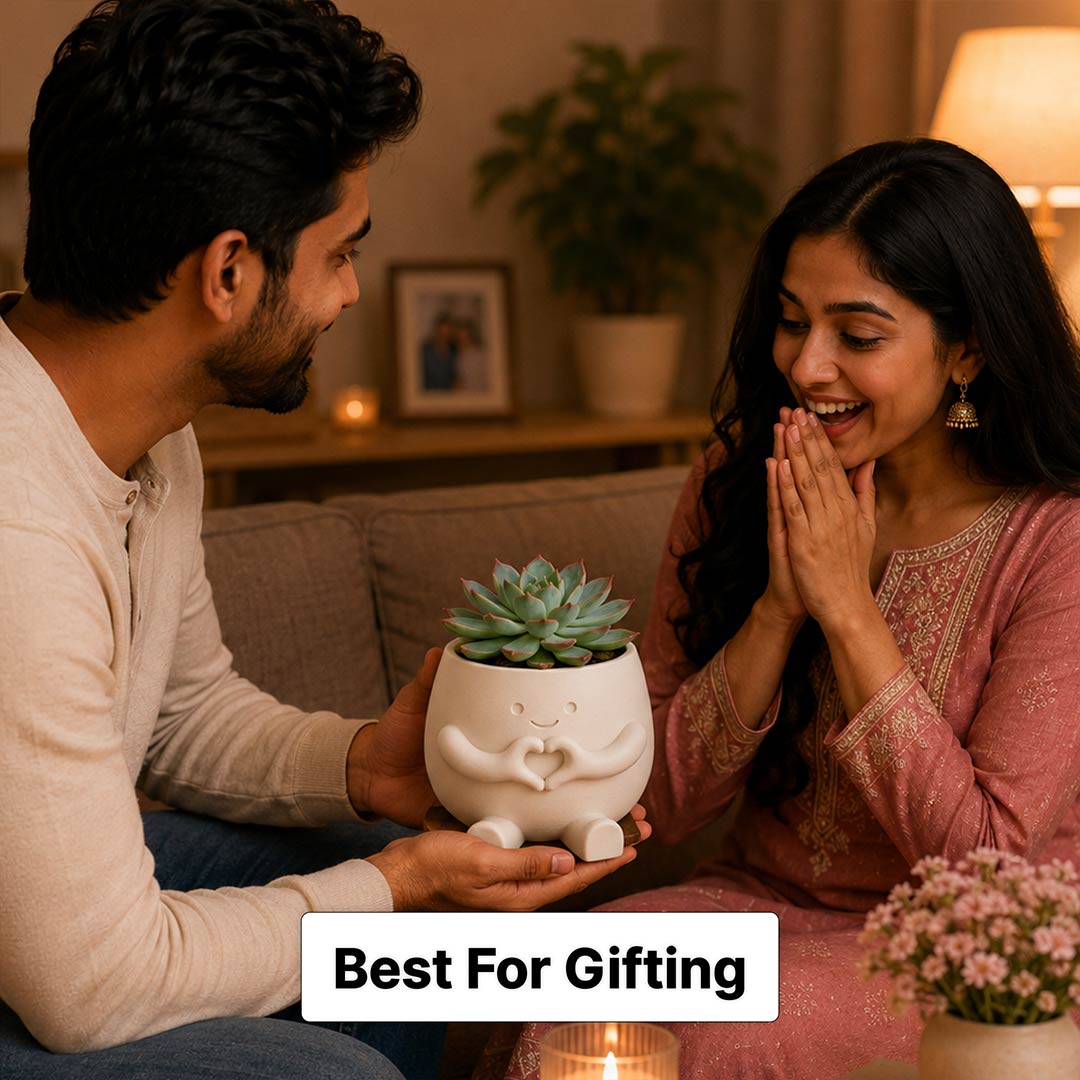 Custom Name Love Plant Buddy Pot | Cute Smiling Character Planter with Heart Hand Gesture for Desk & Home