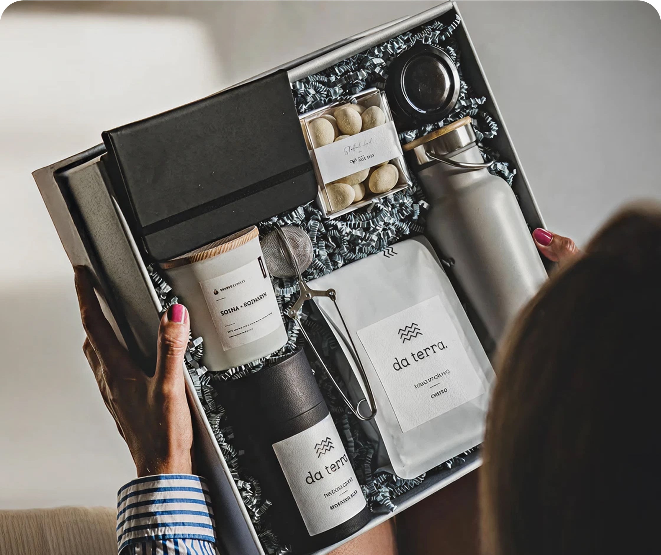 Love Craft Gifts | Coprative Gifts | Collection – Personalized Corporate Gifts Including Custom Name Bottles, Pens, Wallets, and Wooden Table Tops for Employees and Clients
