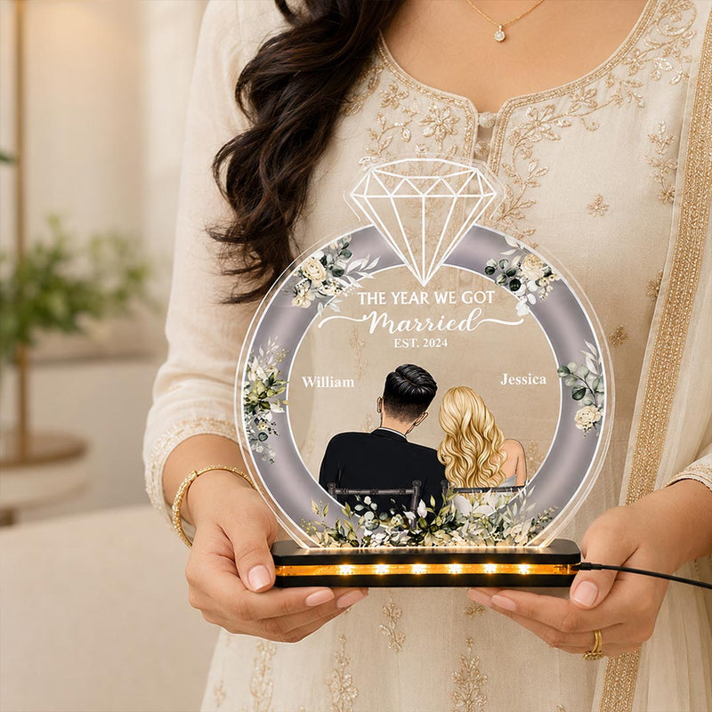 Romantic Couple LED Photo Light for Anniversary Gift