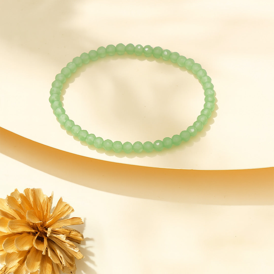 Green White Bead Bracelet Gift Box