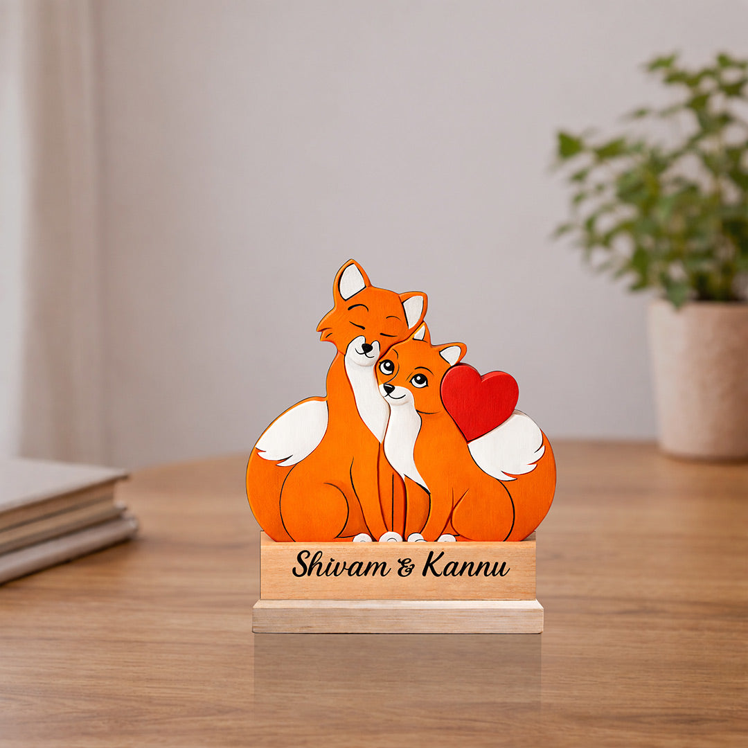 Personalized Cute Fox Couple Wooden Table Stand (6x6 Inch) – Custom Name Romantic Animal Couple Décor Gift for Girlfriend, Boyfriend & Anniversary | Love Craft Gifts