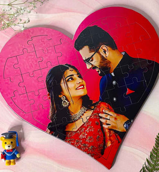 Customized Heart Shape Puzzle for Valentine With Oil Painting