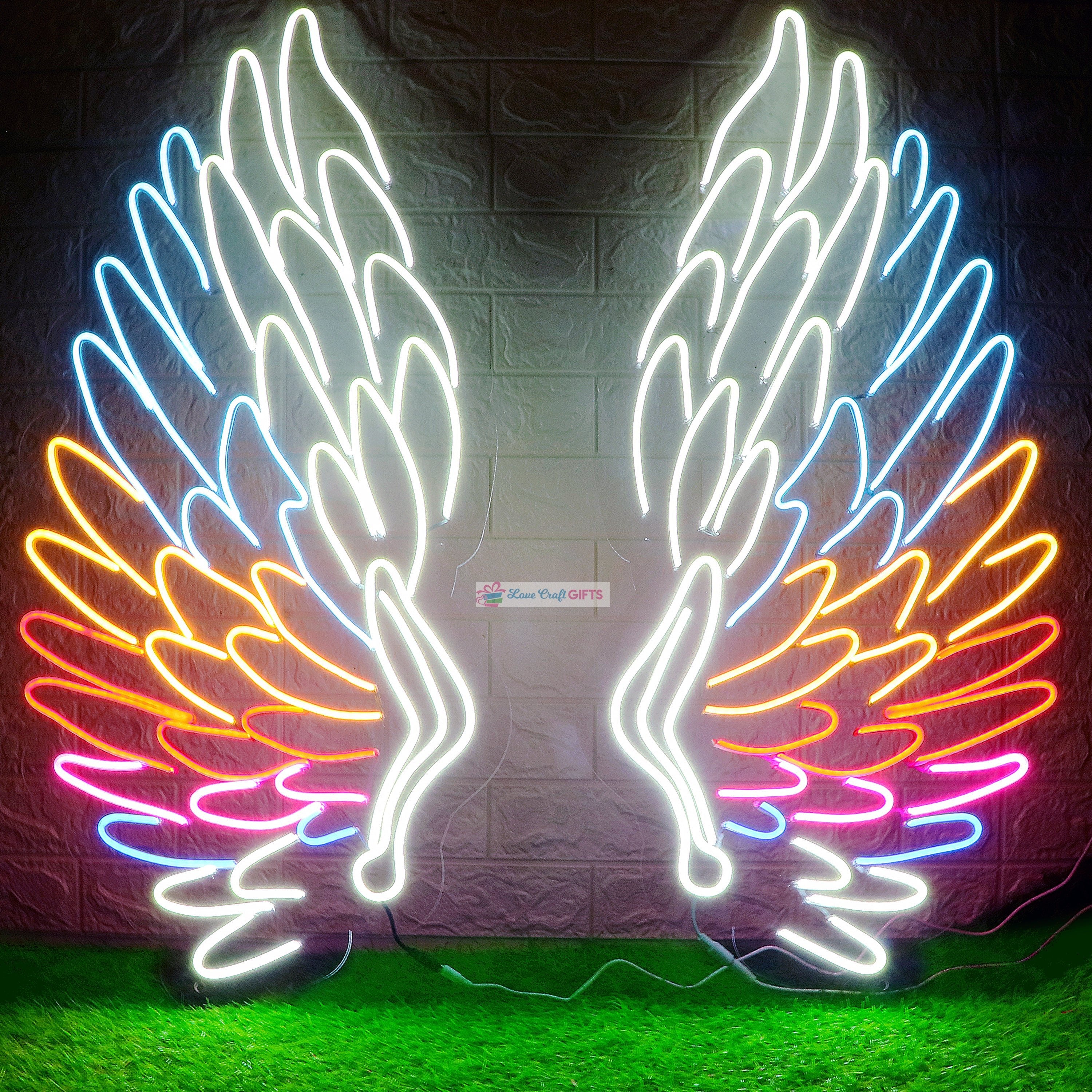 SPECIAL WINGS NEON | love craft gift